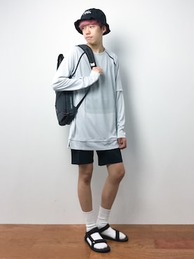 「unrelaxing（アンリラクシング）のアイテム（帽子）」を使った、まっこいさん（メンズ・176cm）の夏コーディネート