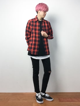 「NO ID.（ノーアイディ）のアイテム」を使った、まっこいさん（メンズ・176cm）の夏コーディネート