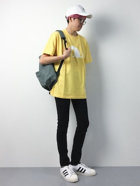 「HLNA（エイチエルエヌエー）のアイテム（キャップ）」を使った、まっこいさん（メンズ・176cm）の夏コーディネート