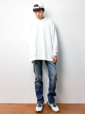 「CASPER JOHN AIVER（キャスパージョンアイバー）のアイテム（スウェット）」を使った、まっこいさん（メンズ・176cm）の秋コーディネート