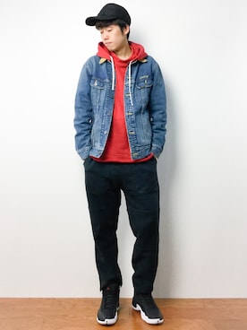 「STUSSY（ステューシー）のアイテム（ジャケット/アウター）」を使った、まっこいさん（メンズ・176cm）の秋コーディネート