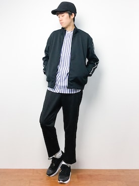 「CASPER JOHN AIVER（キャスパージョンアイバー）のアイテム（パンツ）」を使った、まっこいさん（メンズ・176cm）の秋コーディネート
