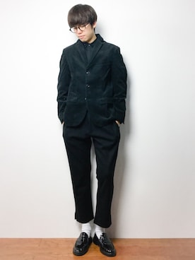 「DISCOVERED（ディスカバード）のアイテム（パンツ）」を使った、まっこいさん（メンズ・176cm）の秋コーディネート