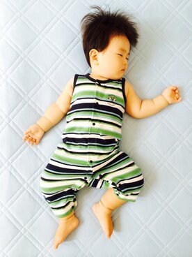 「combimini（コンビミニ）のアイテム（オールインワン・サロペット）」を使った、K👶さん（キッズ・70cm）の夏コーディネート