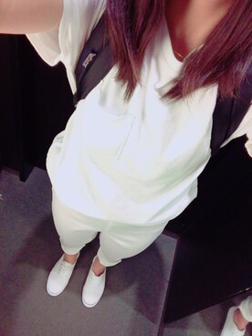「LOWRYS FARM（ローリーズファーム）のアイテム（Tシャツ/カットソー、ホワイト系）」を使った、reiさん（レディース・155cm）の夏コーディネート