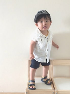 「OSHKOSH（オシュコシュ）のアイテム（サンダル）」を使った、RYU ◡̈♡さん（キッズ・80cm）の夏コーディネート