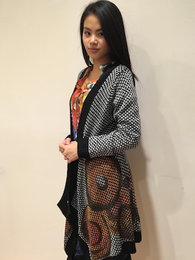 「Desigual（デシグアル）のアイテム（カーディガン/ボレロ）」を使った、Yuki Du Sonodaさん（レディース・170cm）の冬コーディネート