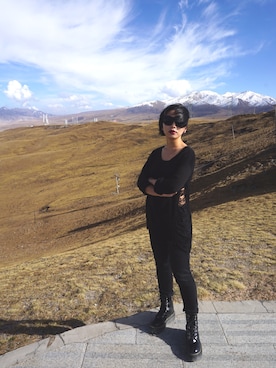 「travel」｜「アイテム（チノパンツ）」を使った、rita_cuangoさん（レディース・150cm）の夏コーディネート