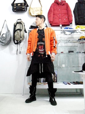 「RICK OWENS」｜「アイテム（ナイロンジャケット）」を使った、アールさん（メンズ・172cm）の冬コーディネート