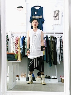 「DRKSHDW（ダークシャドウ）のアイテム（トップス）」を使った、アールさん（メンズ・172cm）の夏コーディネート