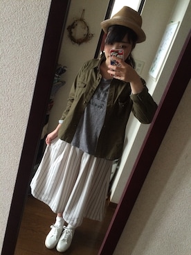 「LOWRYS FARM（ローリーズファーム）のアイテム（Tシャツ/カットソー、グレー系）」を使った、SanaSanaさん（レディース・152cm）の春コーディネート