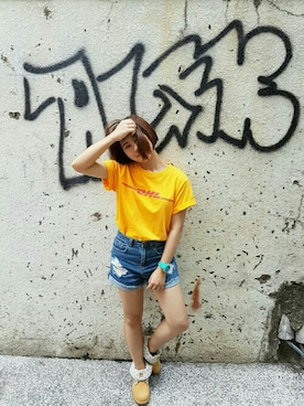 「vetements」｜「アイテム（腕時計）」を使った、奈     Charlotte さん（レディース・151cm）の秋コーディネート