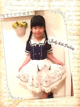 「axes femme（アクシーズファム）のアイテム（スカート）」を使った、澪 ～Mio～さん（キッズ・120cm）の夏コーディネート
