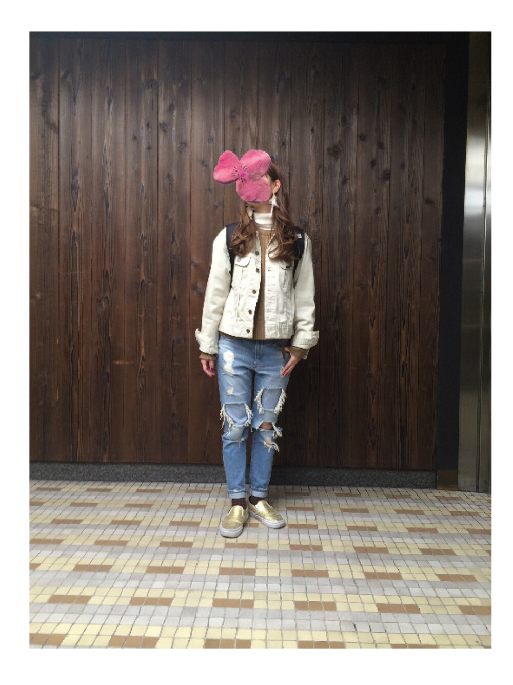 「Leeのアイテム（その他アウター、グレー系）」を使った、honaminminさん（レディース・157cm）の冬コーディネートの1枚目の写真