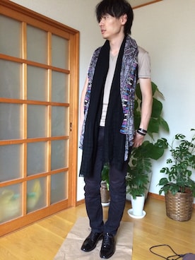 「アイテム（ステンカラーコート、シルバー系）」を使った、yujintさん（メンズ・174cm）の夏コーディネート