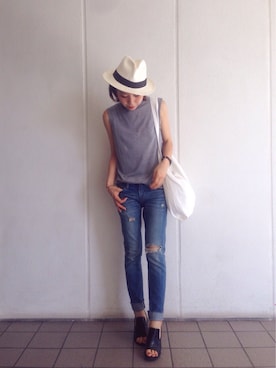 HITOMI HIROTAさんのコーディネート