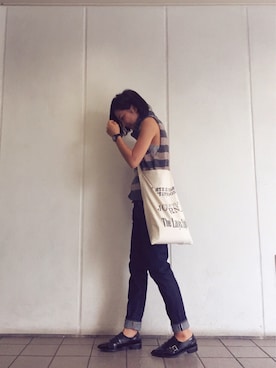 「TODAYFUL（トゥデイフル）のVintageトートバッグ（トートバッグ）」を使った、HITOMI HIROTAさん（レディース・155cm）の秋コーディネート