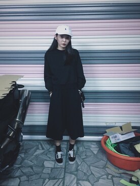 「CHOCOLATE（チョコレート）のアイテム（パンツ）」を使った、潘小潁さん（レディース・167cm）の秋コーディネート