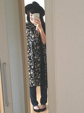 「GU（ジーユー）のアイテム（Tシャツ/カットソー、ブラック系）」を使った、ayayanayayanayayaさん（レディース・164cm）の夏コーディネート