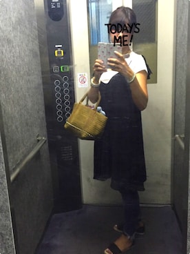 「Ungrid（アングリッド）のインディゴフレイドヘムストスリ（デニムパンツ）」を使った、SWKさん（レディース・164cm）の夏コーディネート