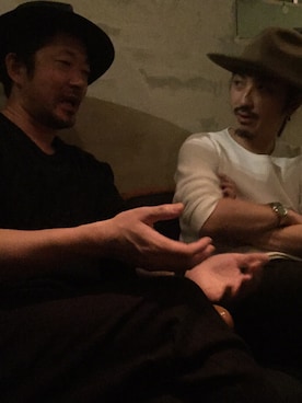 「アイテム（その他トップス）」を使った、権藤裕輝さん（メンズ・170cm・20代）の秋コーディネート