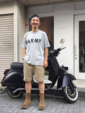 「FLAGSTUFF（フラグスタフ）のアイテム（トップス）」を使った、権藤裕輝さん（メンズ・170cm）の夏コーディネート