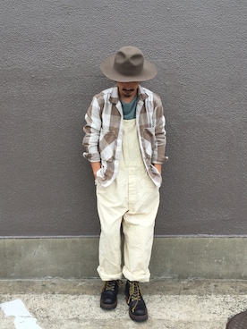 「WHITE'S BOOTS（ホワイツブーツ）のアイテム」を使った、権藤裕輝さん（メンズ・170cm）の秋コーディネート