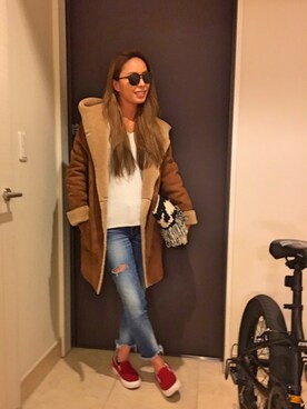 「Ungrid（アングリッド）のフレイドヘムストスリ（デニムパンツ）」を使った、mioさん（レディース・162cm）の冬コーディネート