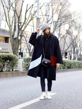 「Regalect（リガレクト）のアイテム（キャップ）」を使った、谷川りさこさん（レディース・169cm）の冬コーディネート