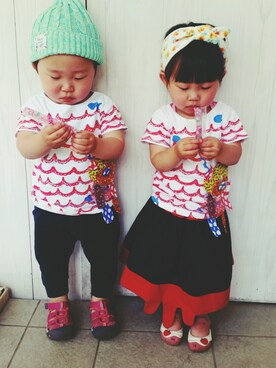 「vanavana（ヴァナヴァナ）のアイテム」を使った、ダブルツインさん（キッズ・70cm）の春コーディネート