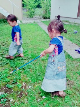 「ハグマグ」｜「アイテム（オールインワン・サロペット）」を使った、ダブルツインさん（キッズ・70cm）の夏コーディネート