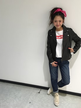 「ヘアバンド」｜「アイテム（ライダースジャケット）」を使った、110373さん（レディース・151cm）の秋コーディネート