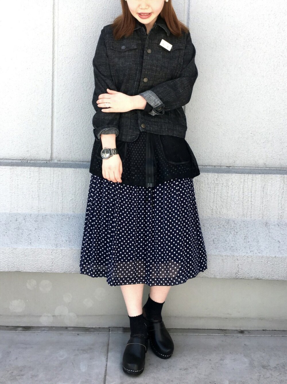 「黒、ドット、メッシュ、キャップ、サボ、ワンピース、透け感、紫外線対策」｜「MOHEDA TOFFELNのアイテム（その他シューズ、ブラック系）」を使った、カメワリアオイさん（レディース・160cm）の春コーディネートの1枚目の写真