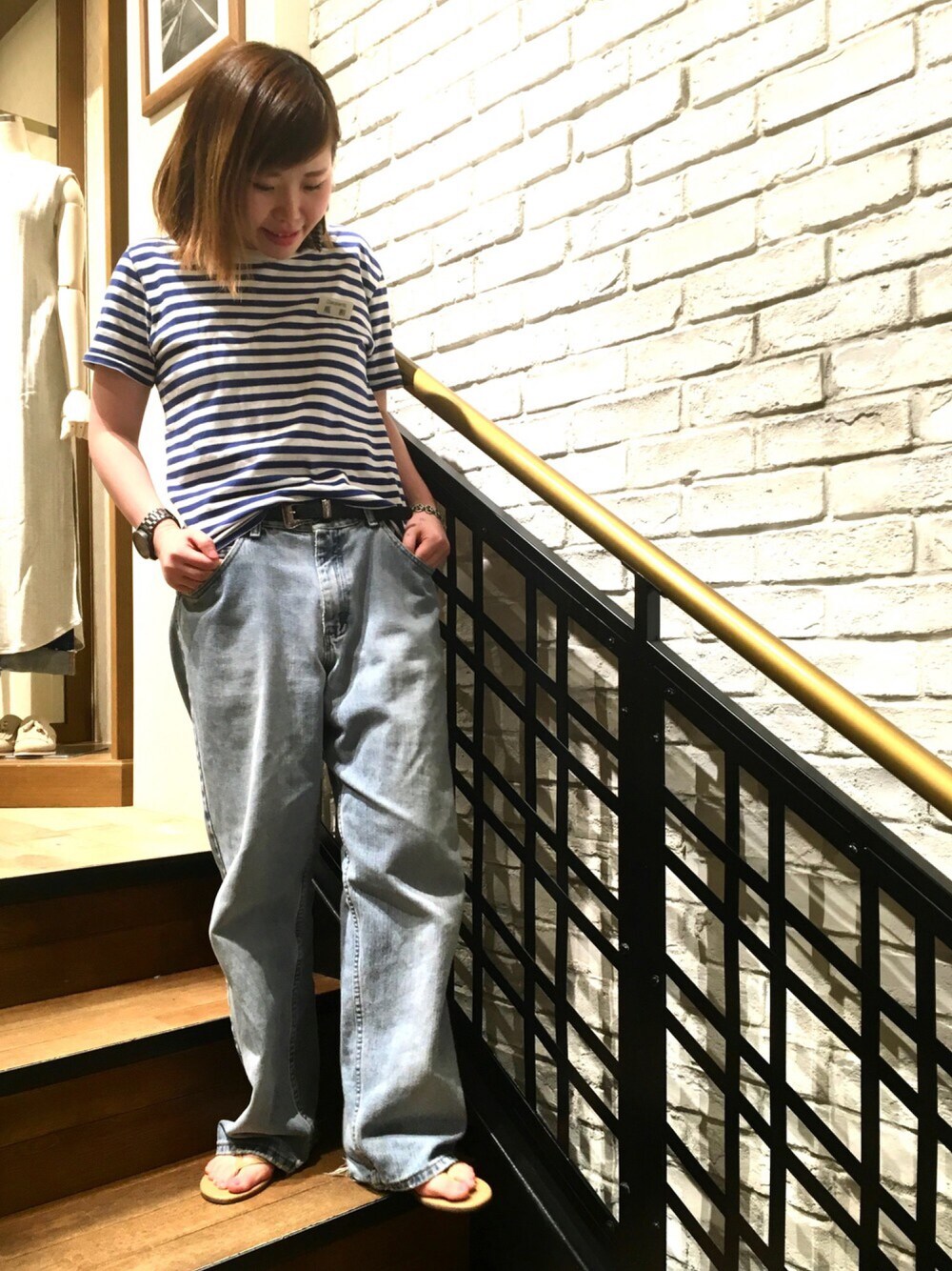 「ラフ、ボーダー、ボーイッシュ、ciaopanic、ciaopanic広島、スマイル、ビーサン、デニム、Tシャツ×デニム」｜「usedのアイテム（Tシャツ/カットソー、ホワイト系）」を使った、カメワリアオイさん（レディース・161cm）の夏コーディネートの1枚目の写真