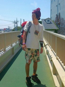 「岸田教団」｜ささきさんさん（メンズ・177cm）の夏コーディネート