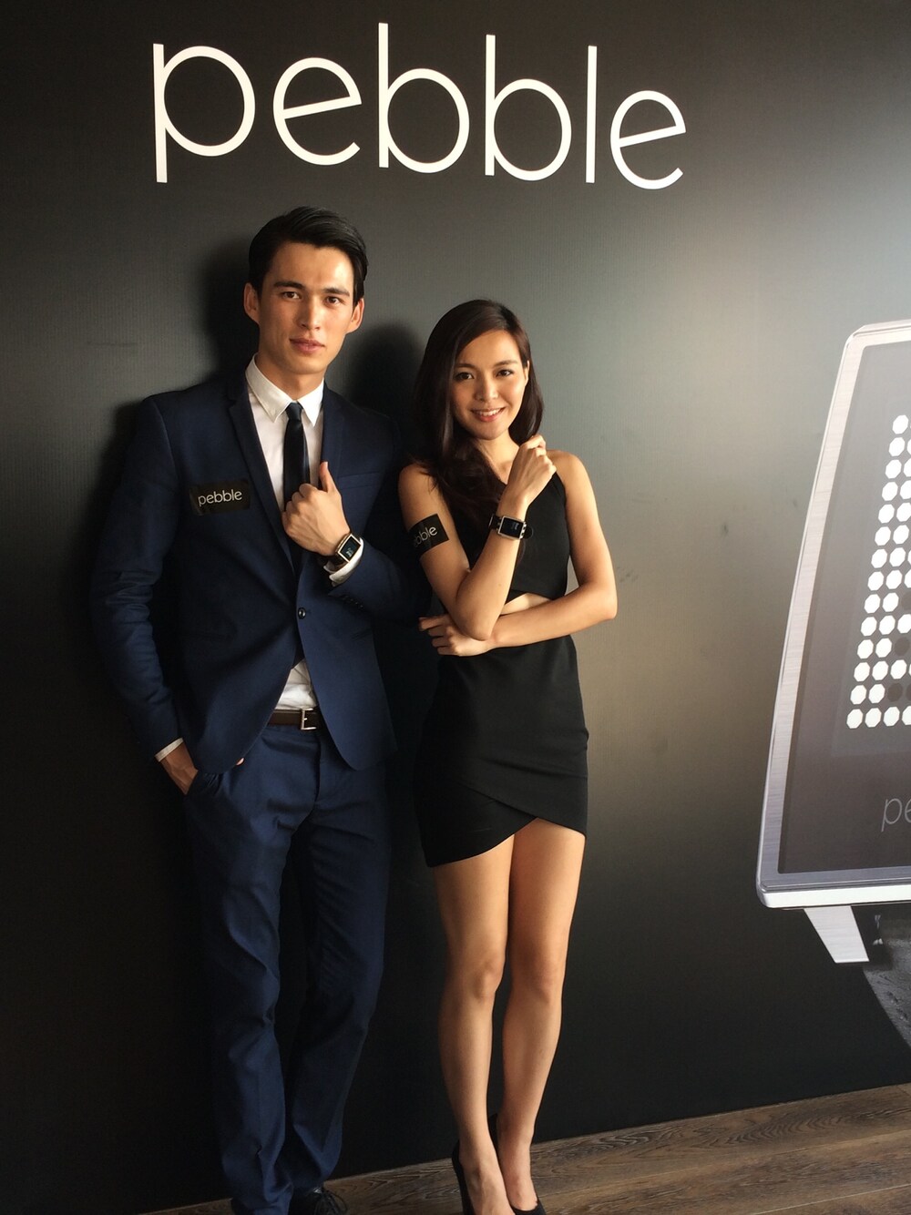 「event 、hkmodel、kenjiziyi、black、onepiece、elegant」｜「ZARAのアイテム（ドレス、ブラック系）」を使った、kenjiziyiさん（レディース・165cm）の秋コーディネートの1枚目の写真