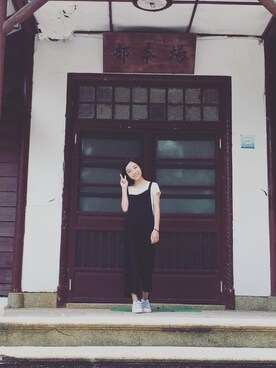 「Forever（フォーエバー）のアイテム」を使った、勞翊雯さん（レディース・150cm）の夏コーディネート