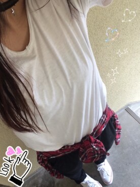 「アイテム（スニーカー、ホワイト系）」を使った、Yukinoさん（レディース・167cm）の夏コーディネート