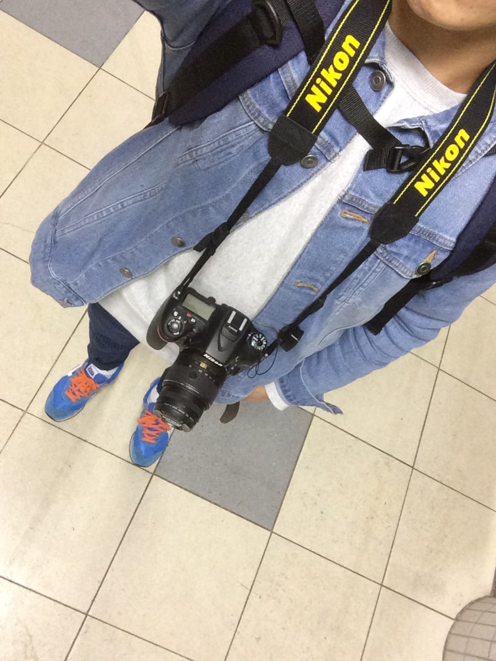 「ジージャン、デニムジャケット、リーバイス、オニツカタイガー、ユニバ、ストライプ」｜「WEGOのアイテム（デニムジャケット、その他）」を使った、BOKUKAISEIさん（メンズ・171cm）の春コーディネートの1枚目の写真