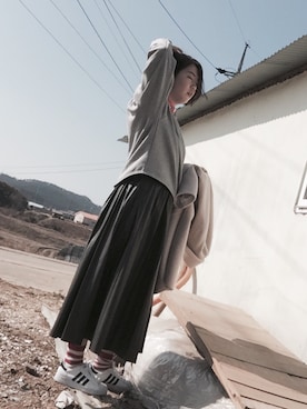 「skirt」｜「アイテム（スウェット）」を使った、DORIDORINOLITERさん（レディース・160cm）の冬コーディネート