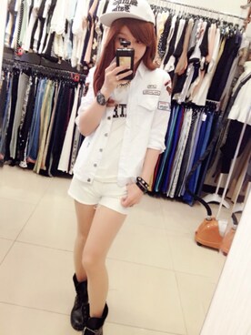 Limia 鄭蜜亞さんのコーディネート