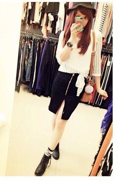 Limia 鄭蜜亞さんのコーディネート