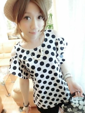 Limia 鄭蜜亞さんのコーディネート