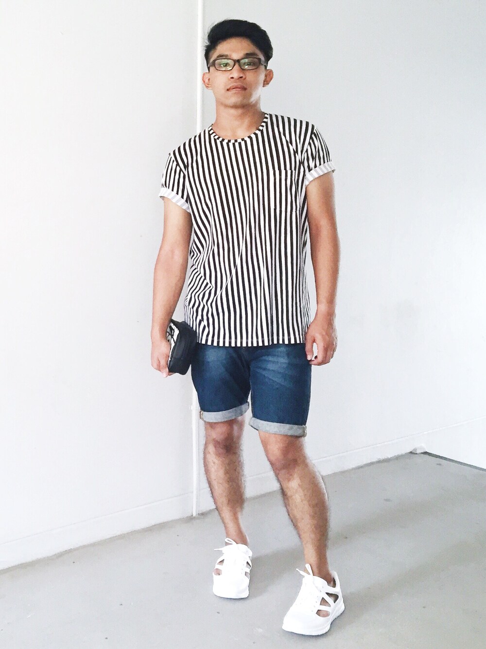 「UNIQLO、asos、Pedro、MARC BY MARC JACOBS、summer、Singapore、ZaloraxWear、zalorasg、lookbook、spring」｜「UNIQLOのアイテム（Tシャツ/カットソー、その他）」を使った、Fauzi Jafferiさん（メンズ・168cm）の春コーディネートの1枚目の写真