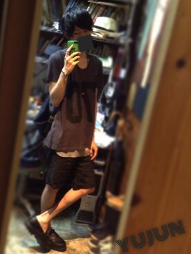 「膝上ショーツ」｜「アイテム（その他シューズ）」を使った、yujunさん（メンズ・169cm）の夏コーディネート