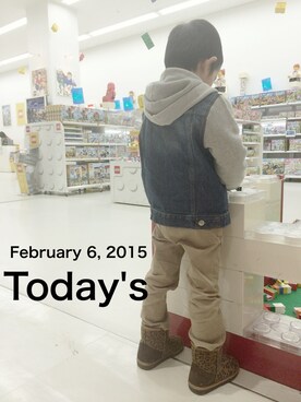 「アイテム（ブーツ）」を使った、ハニーちゃんさん（キッズ・100cm）の冬コーディネート