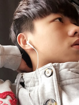 「アイテム（パーカー）」を使った、Darrenxtsuixさん（メンズ・60cm・10代）の冬コーディネート