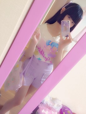 「milklim（milklim）のアイテム（Tシャツ/カットソー）」を使った、しおかさん（レディース・159cm）の秋コーディネート