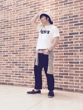 「AVIREX（アヴィレックス）のアイテム（モカシン/デッキシューズ）」を使った、takuさん（メンズ・165cm）の夏コーディネート