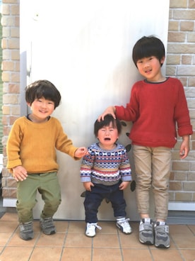「三兄弟」｜「アイテム（その他）」を使った、tⅲ♥︎brothersさん（キッズ・110cm）の春コーディネート